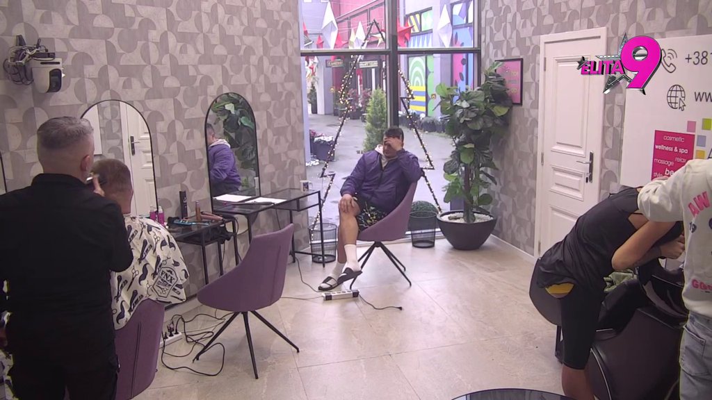 SELO GORI, A TERZA SE FARBA! Nakon što se Mina SMUVALA SA DRUGIM, Terzić rešio da menja sve iz korena, i to bukvalno! (VIDEO)