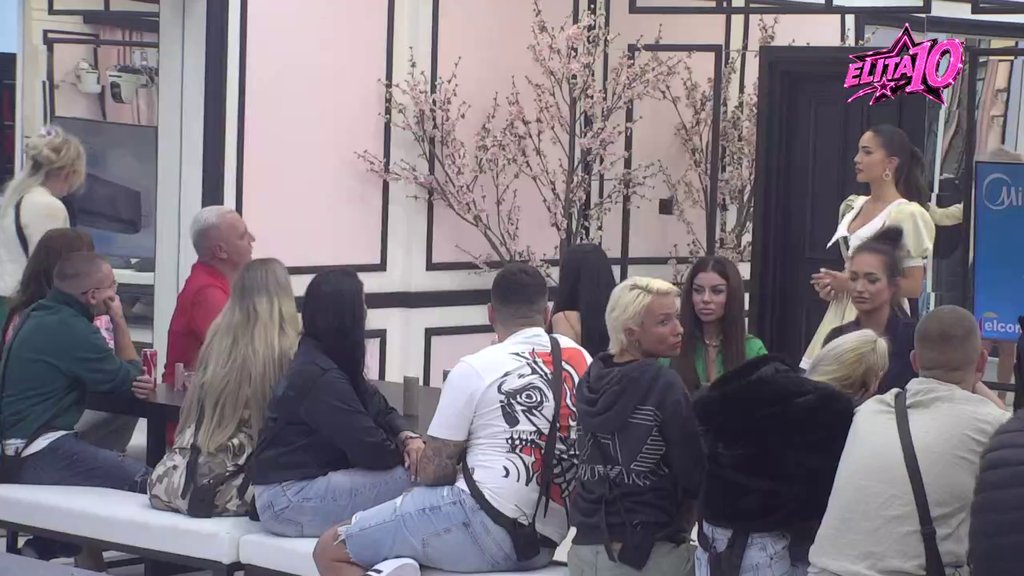 Njemam sumnju nikakvu: Anđela uverena da joj Gastoz beskajno veruje i ne sumnja u njen odnos sa Carem! (VIDEO)