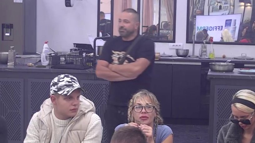 Zarić opleo po Biljani, pa prozvao Gastoza: Bio sam prisutan na nastupu, evo koliko je ljudi bilo (VIDEO)