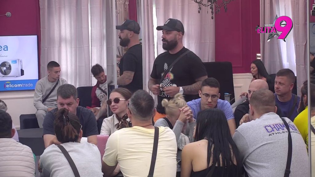 Au, kakvo poniženje! Luka sprdačinom ponovo ukanalio Aneli, Janjuš uveren da ga Ahmićeva i dalje voli! (VIDEO)