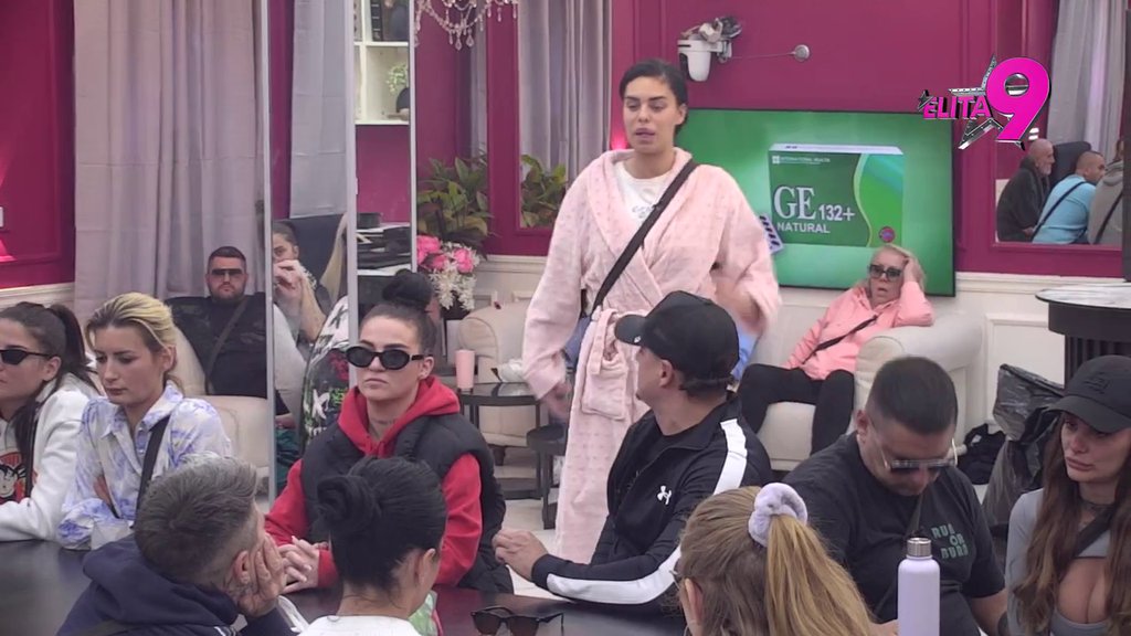 Večeras se sprema haos: Ivan zapenio jer je drugi izbor, Sandra izjavila simpatije prema Bori (VIDEO)