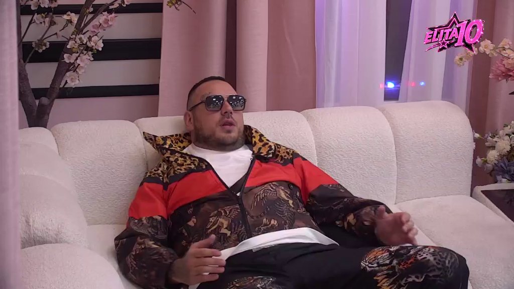 Šok i neverica! Anđela dodatno zadrmala tlo Aneli i Caru, pa se potegla tema oko toga da li je Ahmićeva ostala u drugom stanju! (VIDEO)
