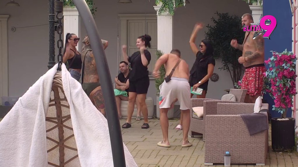 EPICENTAR DOBRE ZABAVE! Učesnici Elite napravi mini žurku, dobra energija se u rekordnom roku prošilila Belom kućom! (VIDEO)
