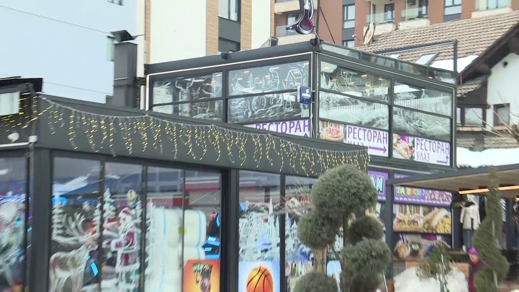 Raskrinkavanje kakvo do sada niste videli: Slađa razotkrila Lukine laži i dokazala da nema ništa svoje na Zlatiboru, pa demolirala Anitu! (VIDEO)