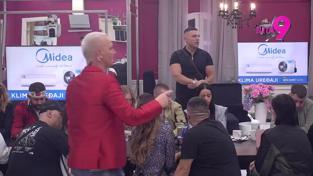 ŠOK NAD ŠOKOVIMA: Aneli priznala da se plaši da njen telefon dospe u Sitine ruke, raskrinkan lažno idiličan odnos dve sestre! (VIDEO)