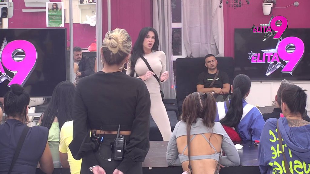 Ako sam loš otac, što je htela da platimo SUROGAT majku?! Asmin udario Staniju ispod pojasa, ona mu odbrusila: Nema očinski osećaj, ako... (VIDEO)