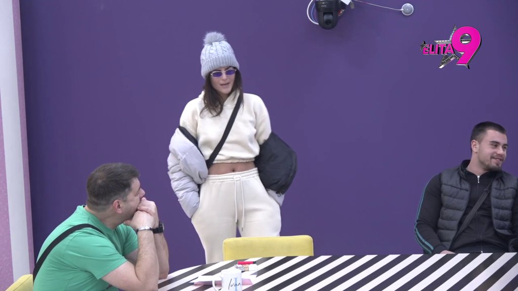 BUKTI RAT! Boginja žestoko oplela po Sandri zbog Maje Marinković, smatra da ne sme da joj kaže sve u lice: DOPADA TI SE ASMIN, A... (VIDEO)