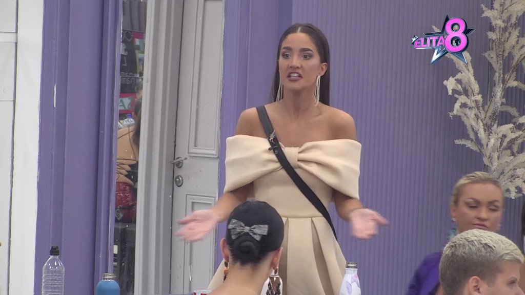 STRUKA SE OGLASILA! Ivan demolirao Anđelu paralelom Pavla i Karića, pa Matora iznela sve detalje sa Tik Tok lajvova! (VIDEO)