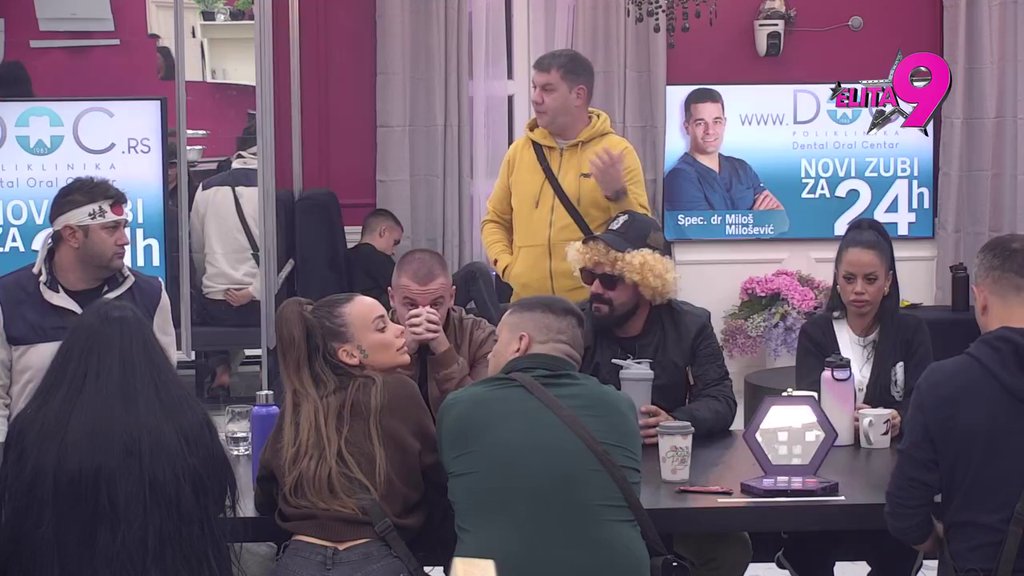 Glupo je da se on i Janjuš savetuju: Matora mišljenjem upalila Luku Vujovića, Ivan se usaglasio sa njom, pa nahvalio Maju: Mislim da će biti dobra majka i supruga! (VIDEO)