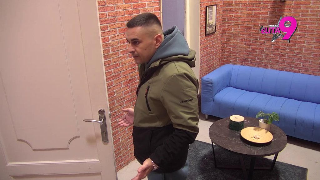 Bebici se opustio glasić: Pred Đukićem žestoko zaurlao na Teodoru, pa joj dao šut-kartu! (VIDEO)