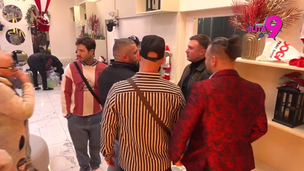 Asmin i Karić oči u oči: Uroš pokušao da zapali vatru i izazove sukob, oni svojom reakcijom šokirali sve (VIDEO)