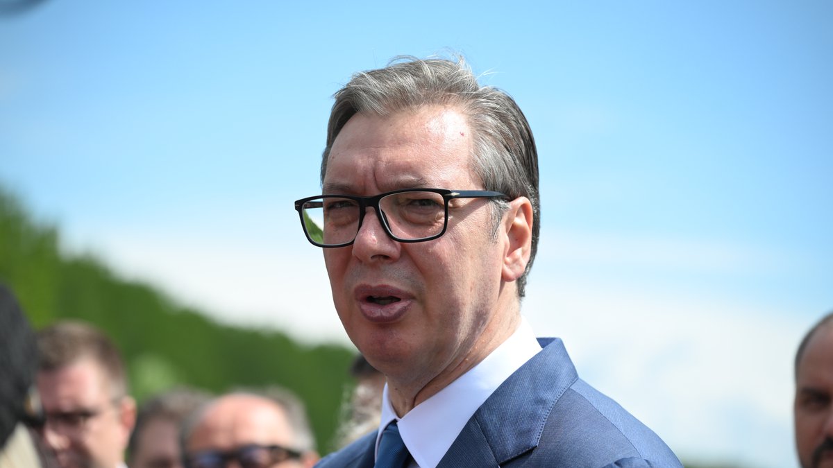 TAČNO U 17.30 SATI: Predsednik Vučić gost specijalne emisije!