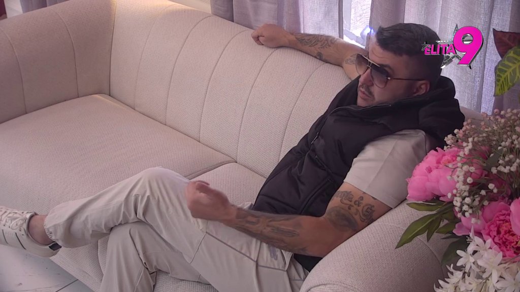 REŠIO DA GA SKLONI OD MINE: Asmin doneo odluku da spoji Anastasiju i Terzu, razradio taktiku i bacio se u akciju! (VIDEO)
