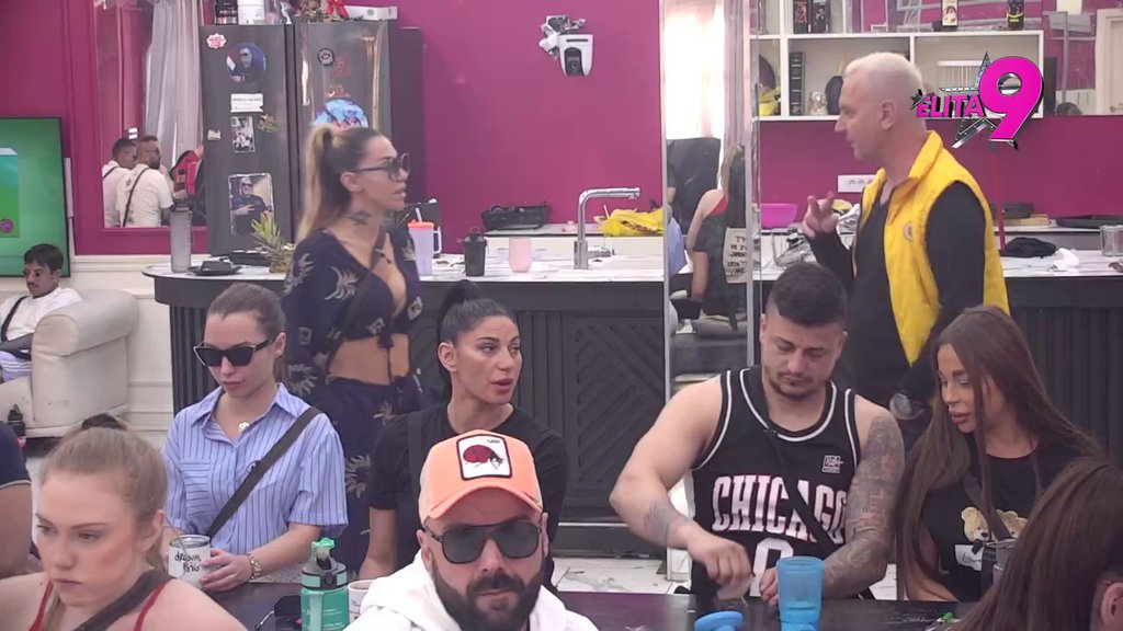 POGLED GA JE ODAO: Aneli uverena da je Janjuš ucenio Milenu kako ne bi otkrio da su bili INTIMNI, njih dvoje oštro demantovali njene navode! (VIDEO)