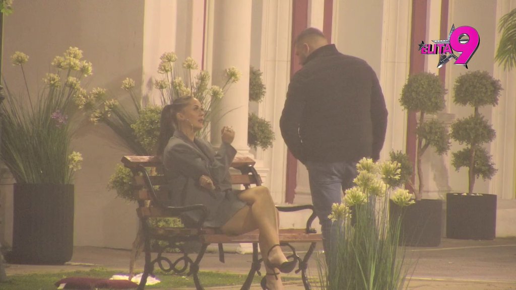 Bora Santana će poludeti kad ovo čuje: Alibaba pokušao da ubedi Anastasiju da je on pravi muškarac za nju! (VIDEO)