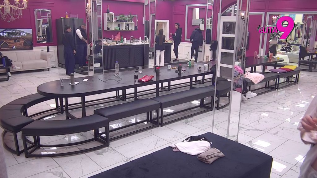 Opa! Maja zatražila voćnu tortu, Asmin digao imanje na noge zbog parčeta kolača (VIDEO)