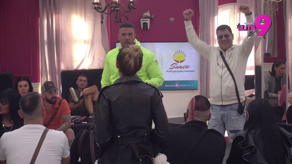 Raspali se na proste činioce: Prijateljstvo Anđela i Aneli totalno ugašeno, posle ovih reči nema nazad! (VIDEO)