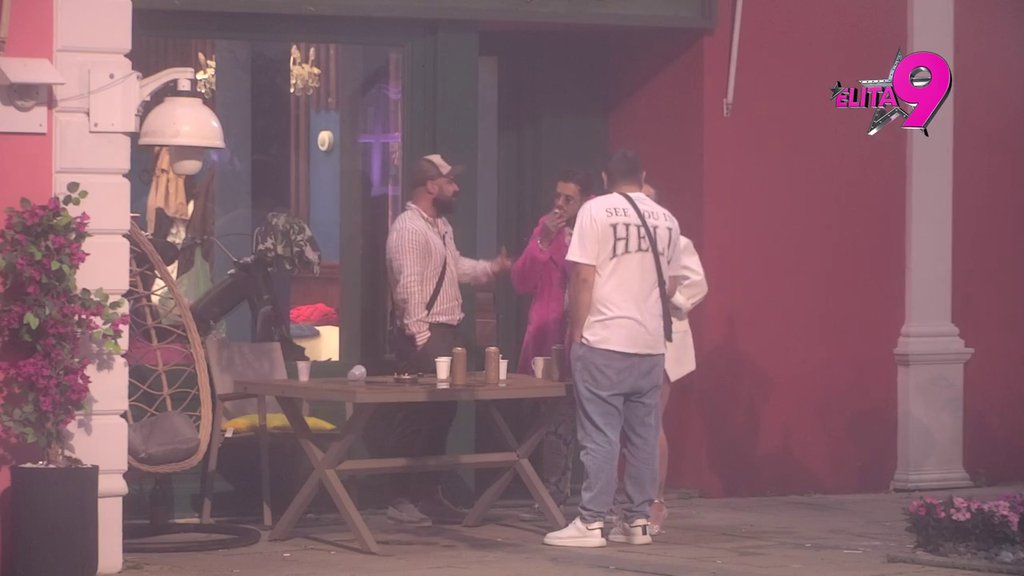 Volela bih da je ovako lagan i drugim danima: Teodora ne krije da je odlepila za Filipom, udrženim snagama rešavaju Lukine ljubavne jade (VIDEO)