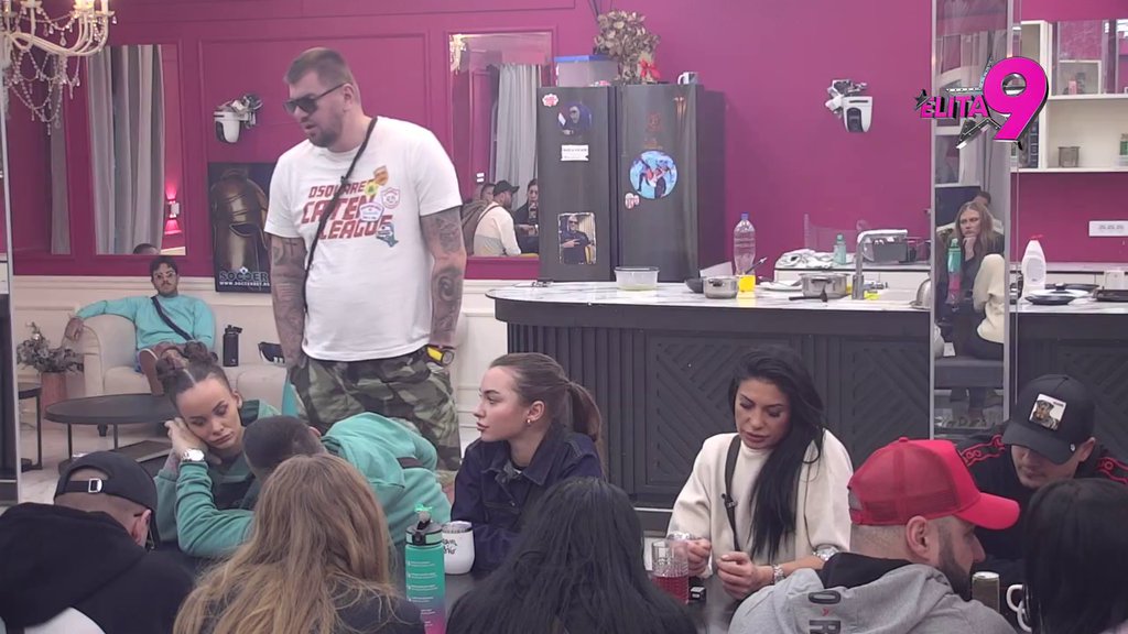 Nikad joj neće zaboraviti: Janjuš jasno stavio do znanja Matoroj koliko ga boli  pominjanje njegovog pokojnog brata Mihaila! (VIDEO)