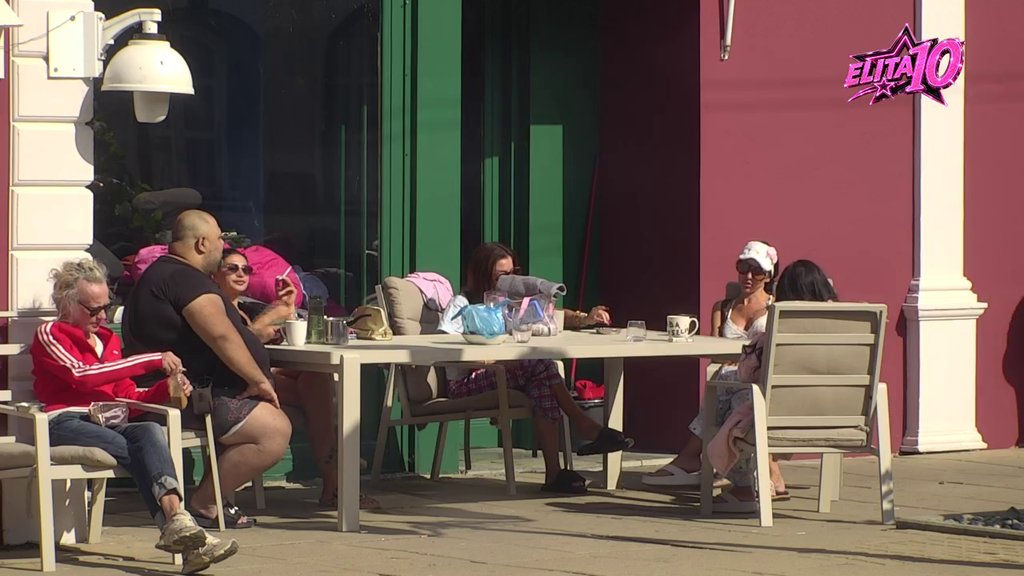 NISAM TI GA UKRALA: Poršelina ponovo prozvala Enu Čolić, pa otkrila zbog kojeg frajera su se posvađale (VIDEO)