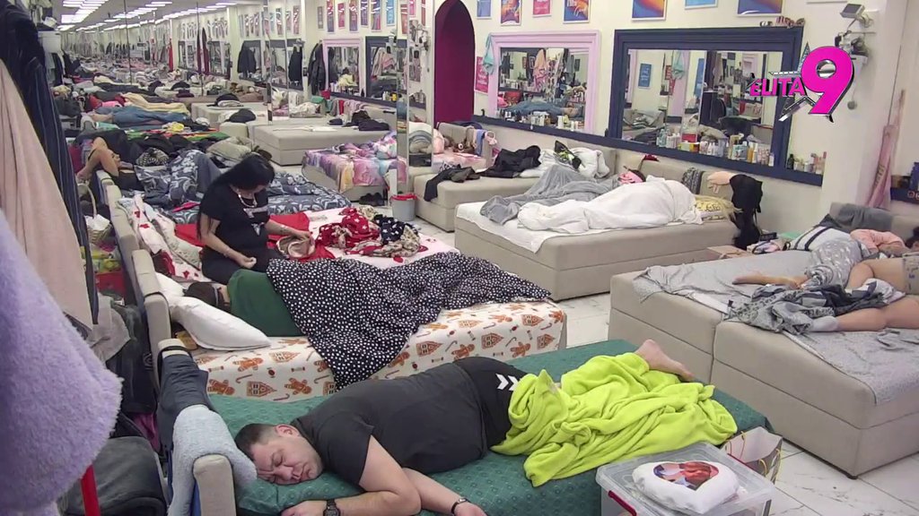 DOSTA JE BILO! Veliki šef se HITNO oglasio, učesnici nemaju mnogo vremena! (VIDEO)