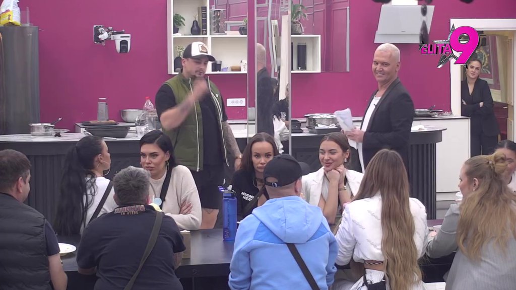 Razvukla osmeh od uva do uva: Terza priznao da nije potpuno imun na Sofiju, Mina zanemela! (VIDEO)