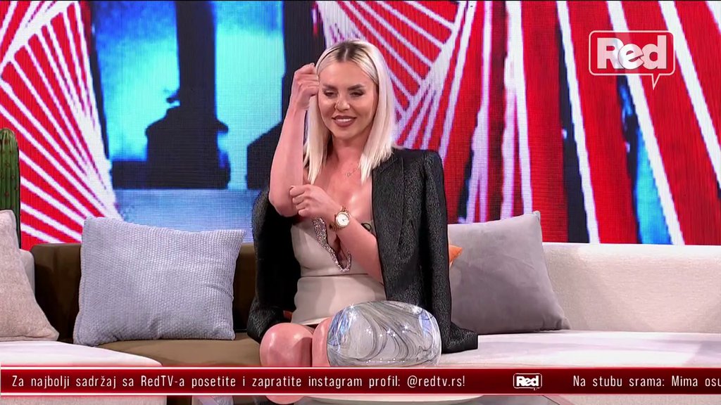 Zagrizla je više nego što može da sažvaće: Mc Alex osula rafalnu paljbu po Matoroj, pa otkrila šta čeka Draganu po izlasku iz Elite 8! (VIDEO)