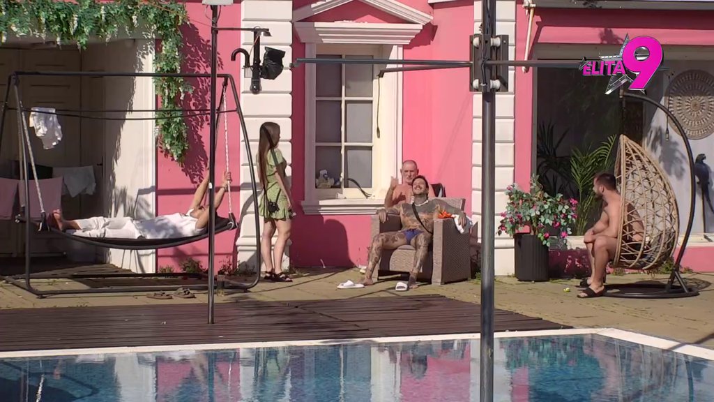 OLOŠU, MAJMUNE! Filip namignuo Viktoru, pa uradio OVO, a Mića se upalio kao HEPO KOCKA! (VIDEO)