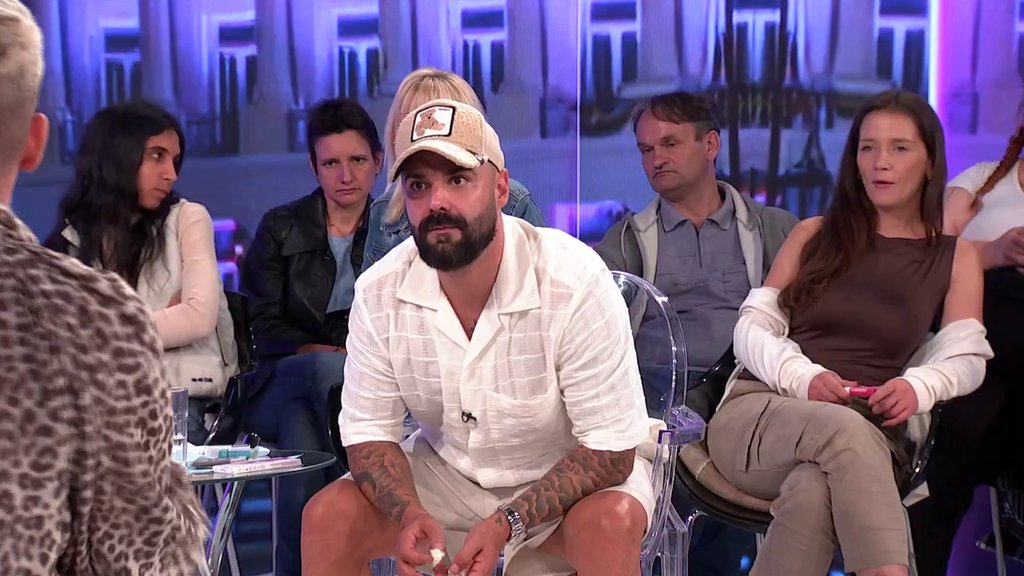 ŠOK! Kačavenda se uključila u program UŽIVO, pa se narugala Luki jer su ga prijatelji otpisali zbog Aneli, ovo su detalji! (VIDEO)