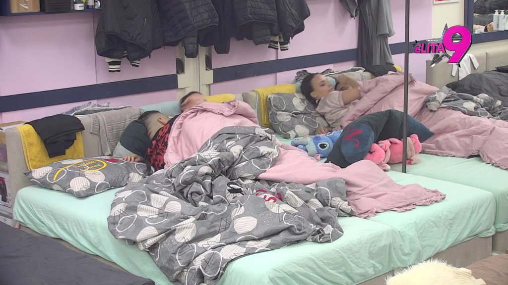 Trebaš da razmišljaš: Teodora našla novu zamerku Bebici, i ovo će morati podhitno da menja! (VIDEO)