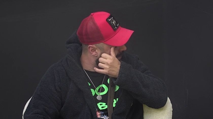 Decu i njihove suze nikom ne praštam: Biljana Vujović besna kao ris na Baju! Oglasila se javno i zapretila mu, srce joj se cepa dok gleda tužnog Luku (FOTO)