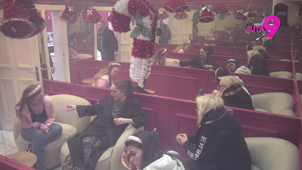 BESNE! Anastasija i Boginja udruženim snagama oplele po Bori, otkrile Zorici kakve uvrede je izrekao na njihov račun! (VIDEO)