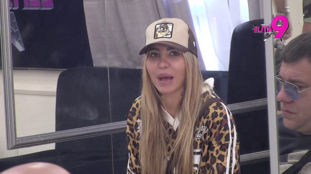 Žena otišla u zaborav dok ja nisam došla: Aneli udarila Alibabi nikad jaču kontru i isprozivala Staniju, pa brutalno oblatila Luku! (VIDEO)