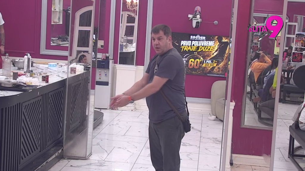 Obezbeđenje u pripravnosti! Maja podivljala zbog Asmina, pa izvređala Nenu Opoziciju: Ona iznuđuje novac rijaliti učesnicima i da bi odgajila sina (VIDEO)