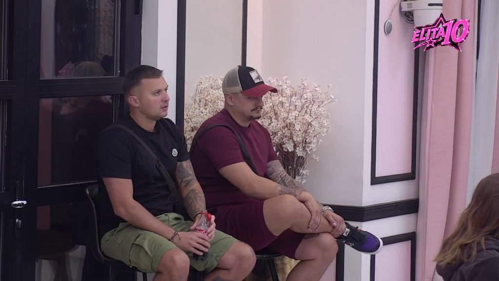 Nikom ne treba žena poput nje: Matora uvidela Anelin šablon kojim osvaja muškarce, Dača bez dlake na jeziku osolio paljbu po Ahmićevoj! (VIDEO)
