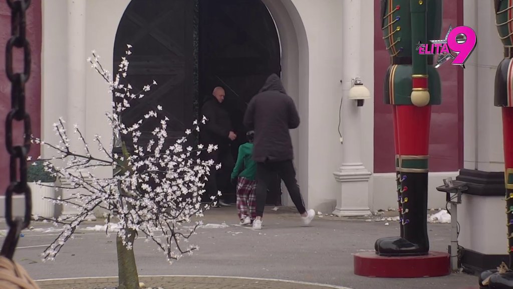 Govedo jedno, mrš odavde: Bukti nikad žešći rat Toše i Janjuša zbog para, pljušte brutalne prozivke! (VIDEO)