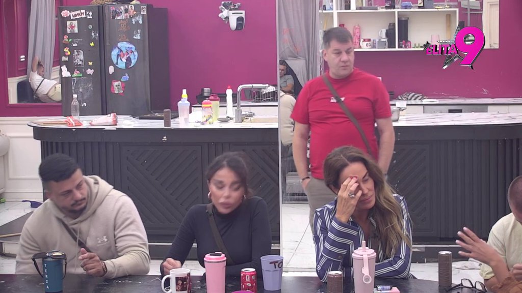 RODITELJIMA ĆU REĆI DA JE VOLIM, A TAKIJU SE IZVINITI: Asmin negirao da je napravio plan o hladnoj osveti, istakao da planira uprkos svemu budućnost s njom! (VIDEO)