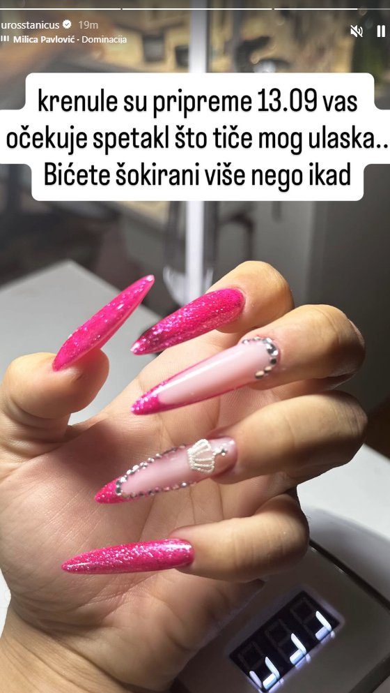 ŠOK NAD ŠOKOVIMA! Uroš Stanić u finalnim pripremama za Elitu 9, uradio najduže moguće pink nokte i najavio SPEKTAKL, OVO morate da vidite (FOTO)