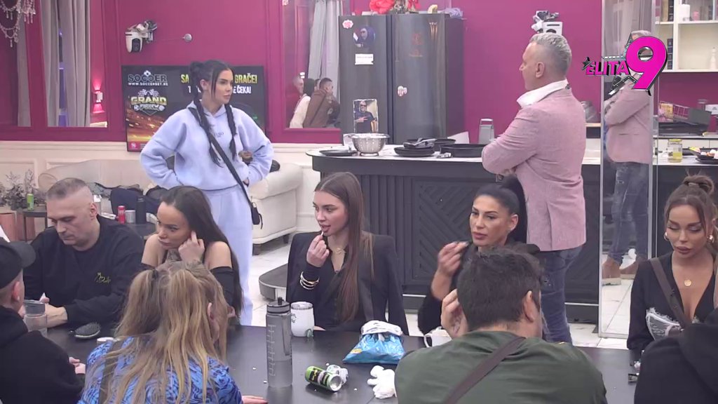 Oni komentarišu na osnovu njegovih reči: Anita i dalje sumnja u Lukine emocije prema Aneli, pa odjednom promenila ploču (VIDEO)