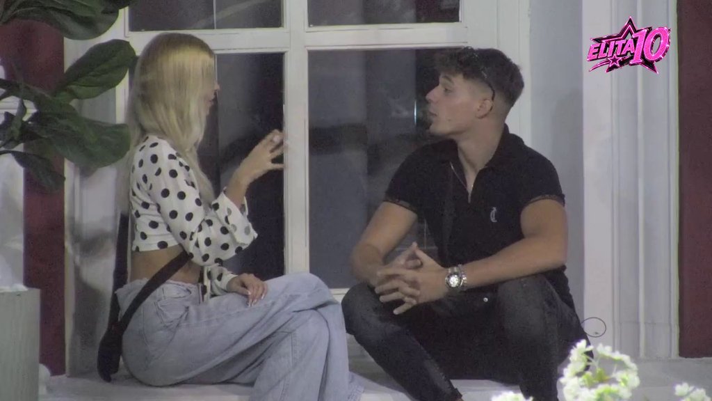 Muvam te već 15 dana: Mali Velja se bacio u akciju osvanjanja Lene, ona otkrila šta bi uradila da ju je poljubio! (VIDEO)