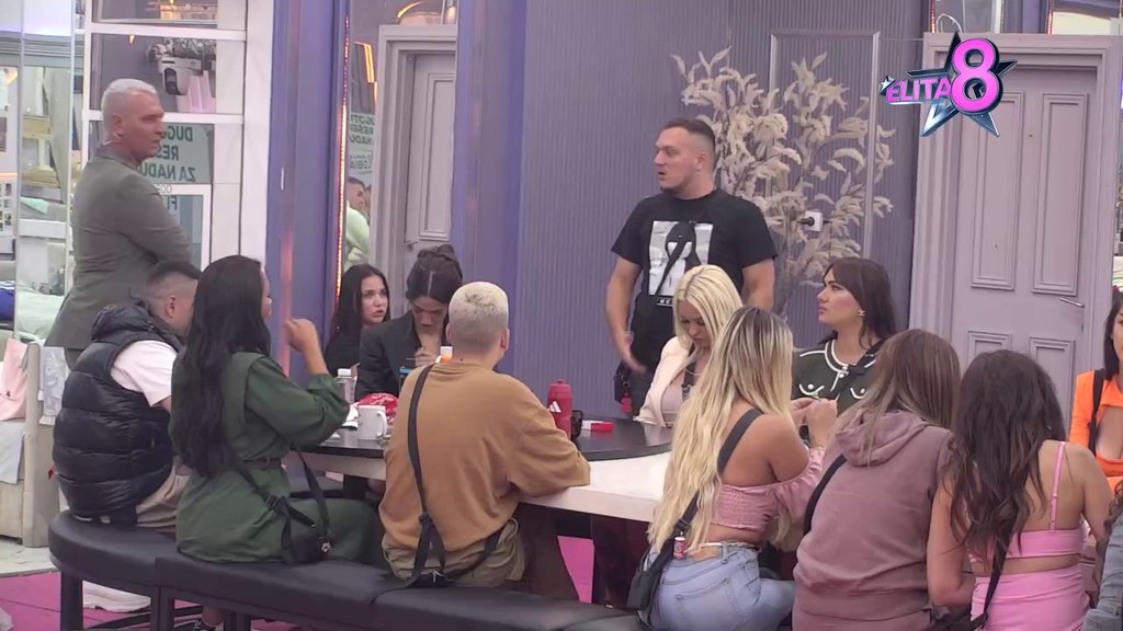 JOŠ JEDNO PRIJATELJSTVO PRED KRAHOM?! Matora odala Pavla Jovanovića da PLJUJE Anđelu, Gastoz podivljao: To je njegova SRAMOTA (VIDEO)
