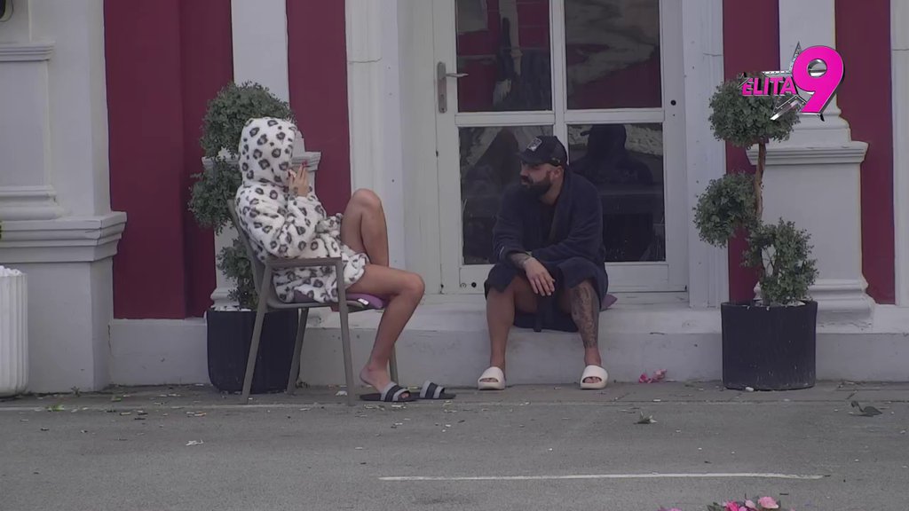 Nakon Relje Popovića, otkrivena NOVA AFERA ANITE STANOJLOVIĆ! Još jedan poznati muškarac je KONSTANTNO MUVAO, ovo su detalji! (VIDEO)