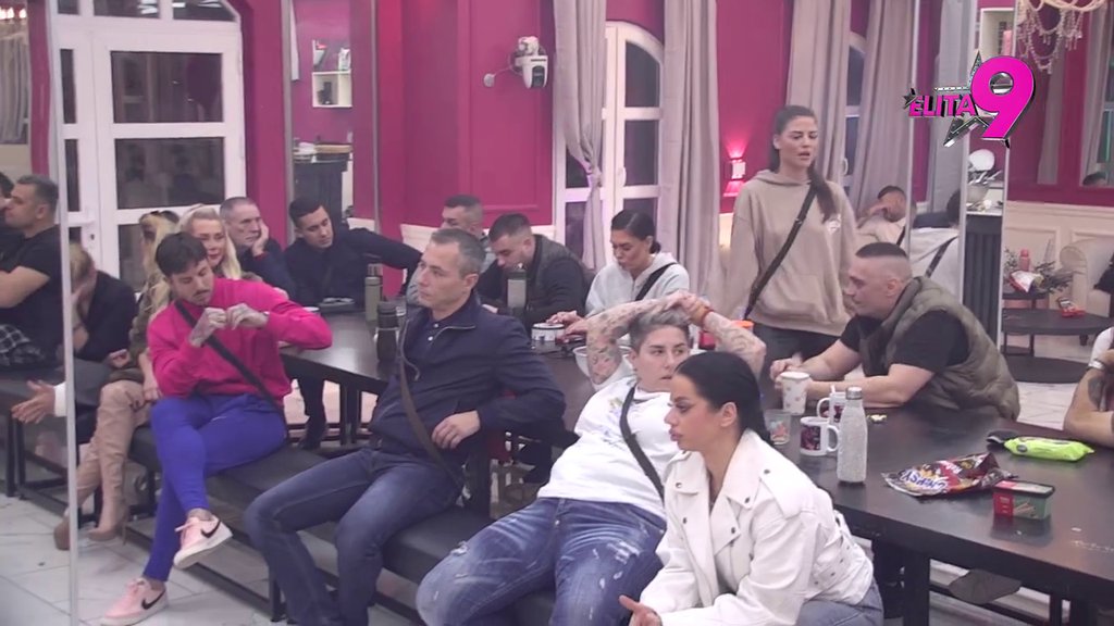 Ponovo zakuvala Maja Marinković: Boginja izgorela od ljubomore i pukla na Filipa, on joj odmah skratio jezik!  (VIDEO)