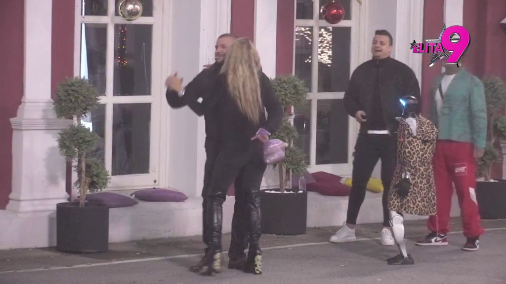 Šok: Aneli i Alibaba se ljube kao da sutra ne postoji, sve vreme koriste Tošu kao alibi! (VIDEO)