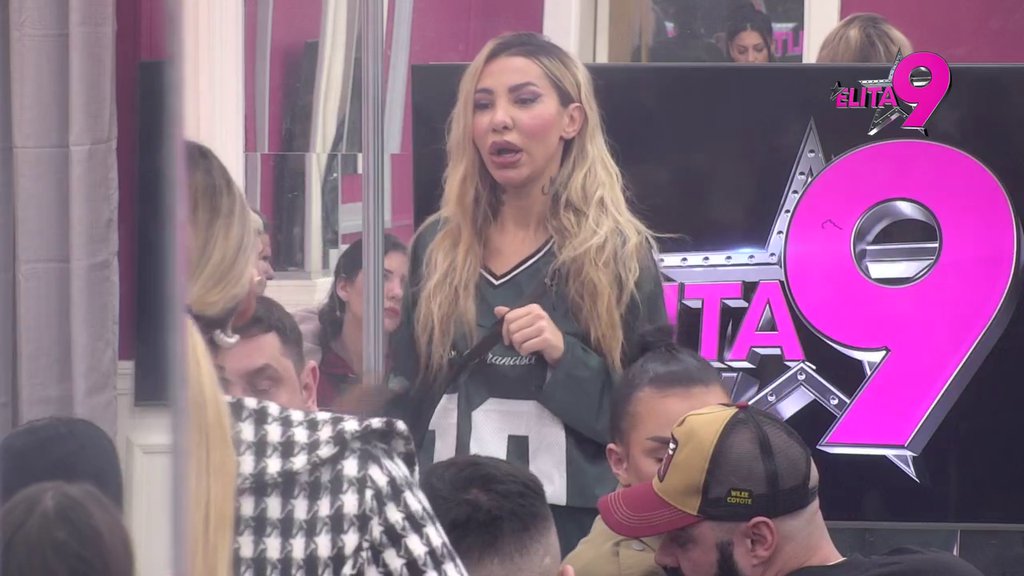 BABA NIJE UMRLA! Kačavenda ponosna zbog vrelih scena sa Mikijem, Aneli i Bebica jedva dočekali da je postave na stub srama: Utorak baba je gora od Filipa kad popije! (VIDEO)