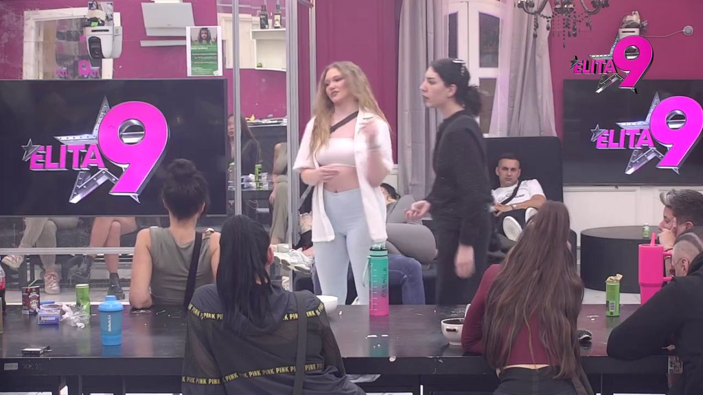 Zasigurna trojka! Rada i Hana vode žestok rat oko Nerija, pljušte uvrede na sve strane (VIDEO)