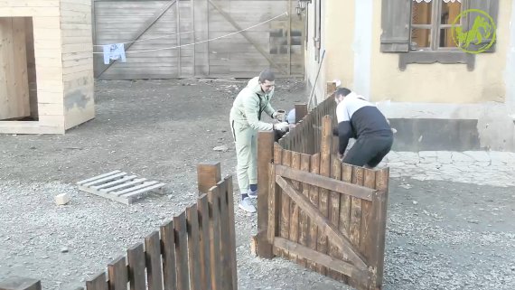 Nema odmora! Farmeri zakopali ratne sekire, pa prionuli na posao: Sneža Kušadasi glavna na ovom zadatku (VIDEO)