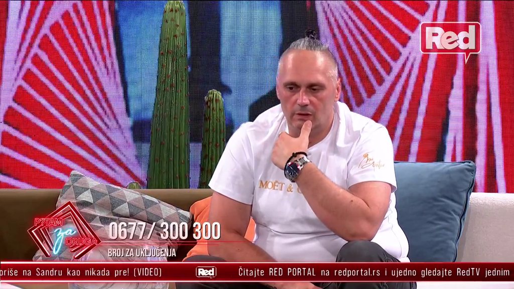 Potočarka sve radi da bi bila bitna, a on je folirant! Zajednički prijatelj Gastoza i Pavla razvezao jezik o Anđeli: Tvrdim da su bili zajedno! (VIDEO)
