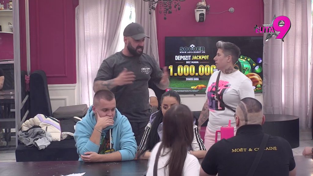 Prave se lude i dalje! Kačavenda i Dragana ne priznaju šta su pričale bez bubica, Matora iznela svoja saznanja (VIDEO)