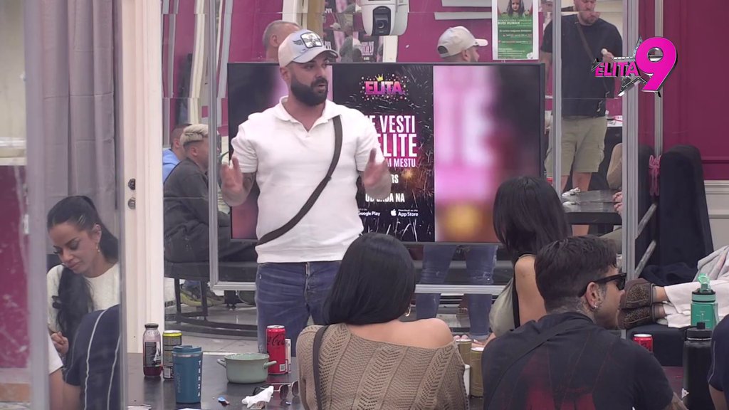 Luka doveo Aneli do suza! Svojim izlaganjem proglasio bivšu i Asmina životnim gubitnicima: Ismevaće dete kad krene u predškolsko! (VIDEO)